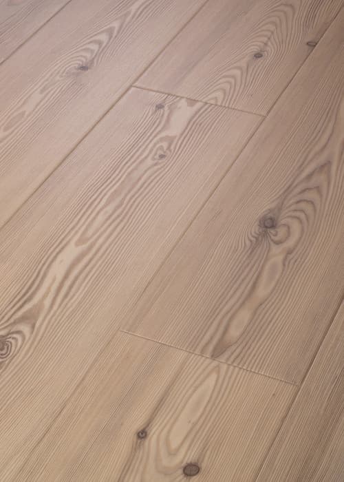 Ascent NB Lodge flooring